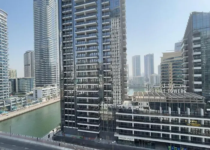 Premium Location, Cozy Apartment